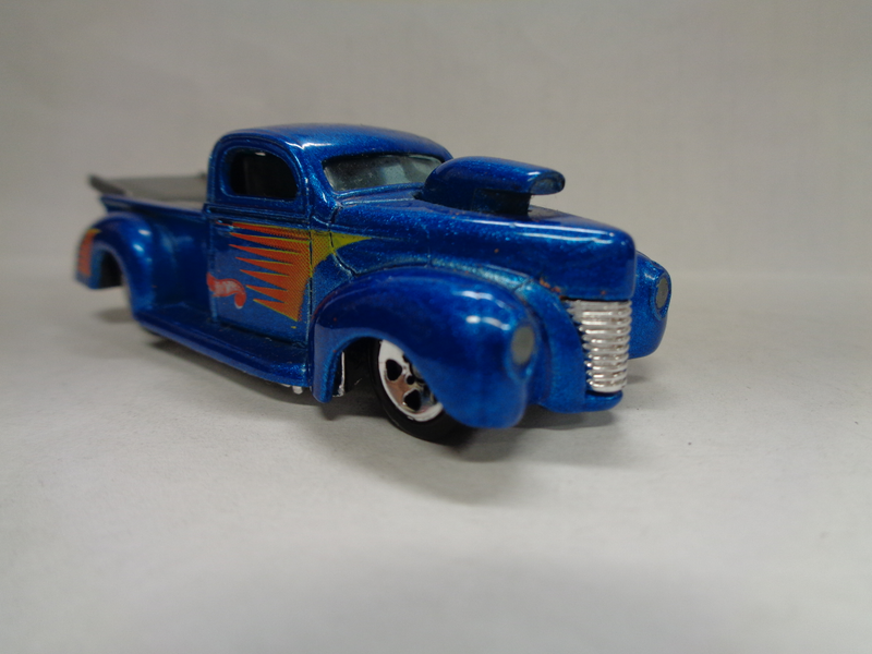 Illustration for article titled '40 FORD TRUCK